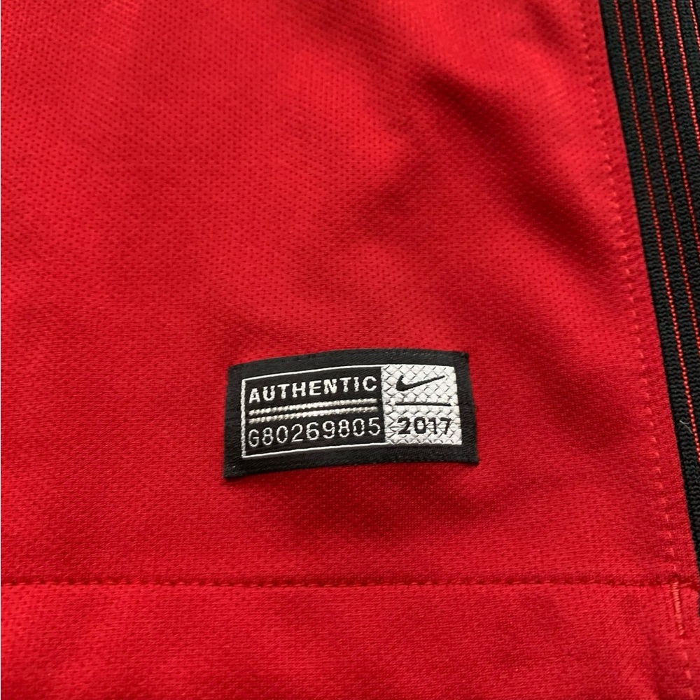 Men's Nike Red US Soccer 2017 Third Jersey - Picture 4 of 5